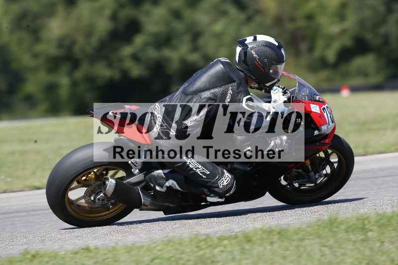 /43 08.08.2025 Discover the Bike ADR/Race 3 rot/78